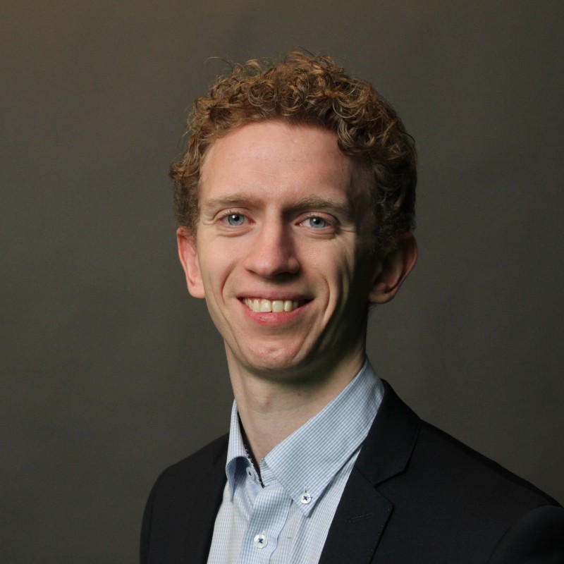 Portrait of Andreas, the host of Oslo Walk and Waffle
